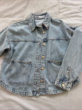 ZARA Light Blue Washed Denim Jacket with Patch Pockets